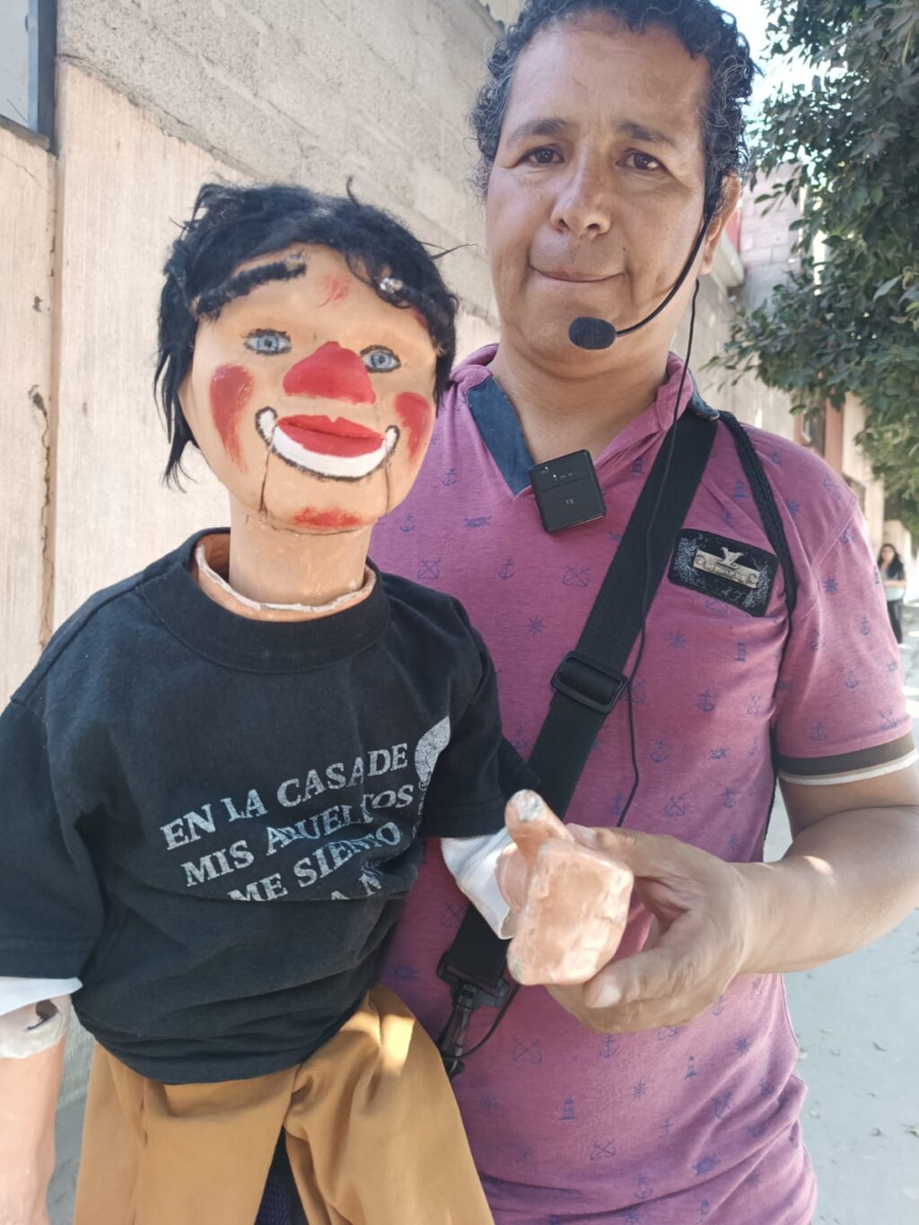 El payaso *Pancholin Punchungaso*, 40 años de risas y magia en las ...