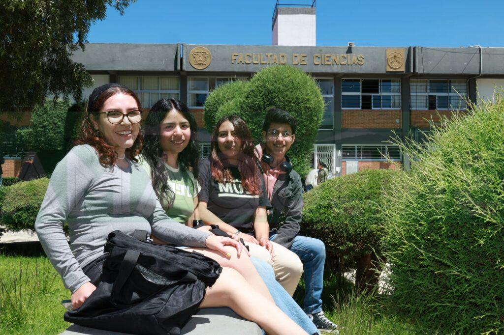 Para cursar el semestre 2026 A, hoy regresan a las aulas casi 85 mil ...